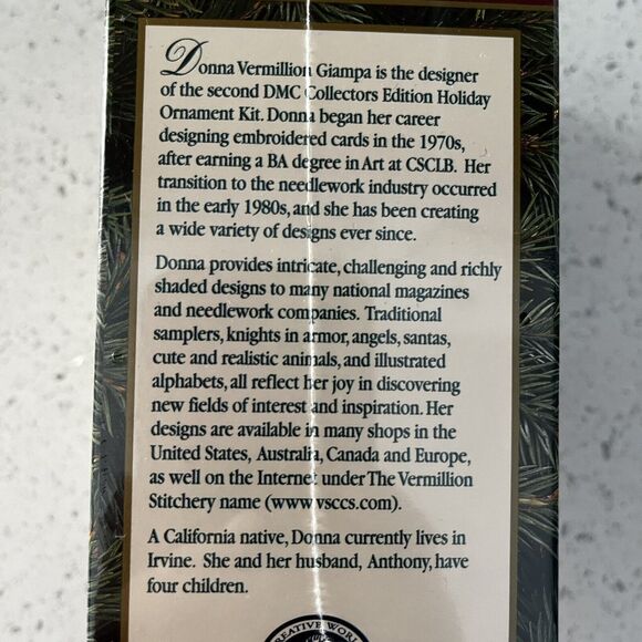 DMC Holiday Cross Stich Ornament Kit Santa Collectors Edition New Sealed Box - Picture 5 of 5